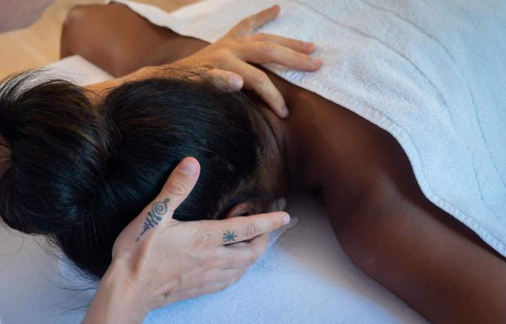 Praticien massage reboutage Suisse